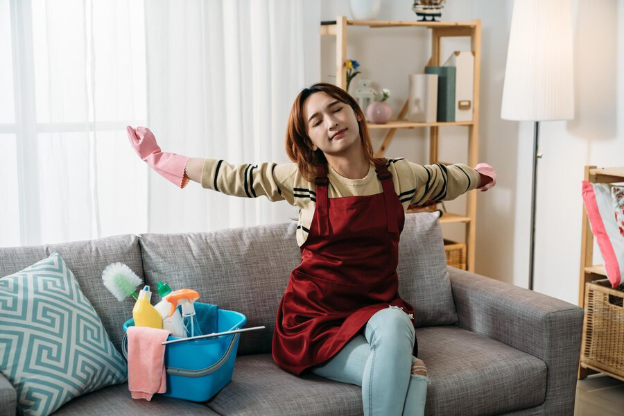 Discover the Joy of a Tidy Home with Cleaning